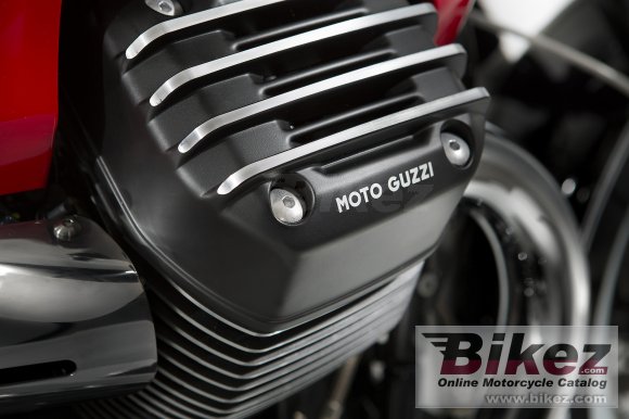 2018 moto guzzi eldorado